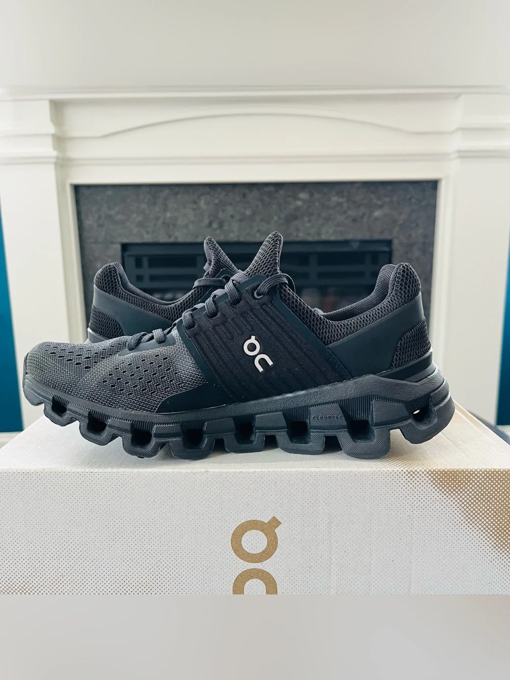 Sz 6 On Cloudswift Women's Running Shoes Sneakers All Black 41.98459